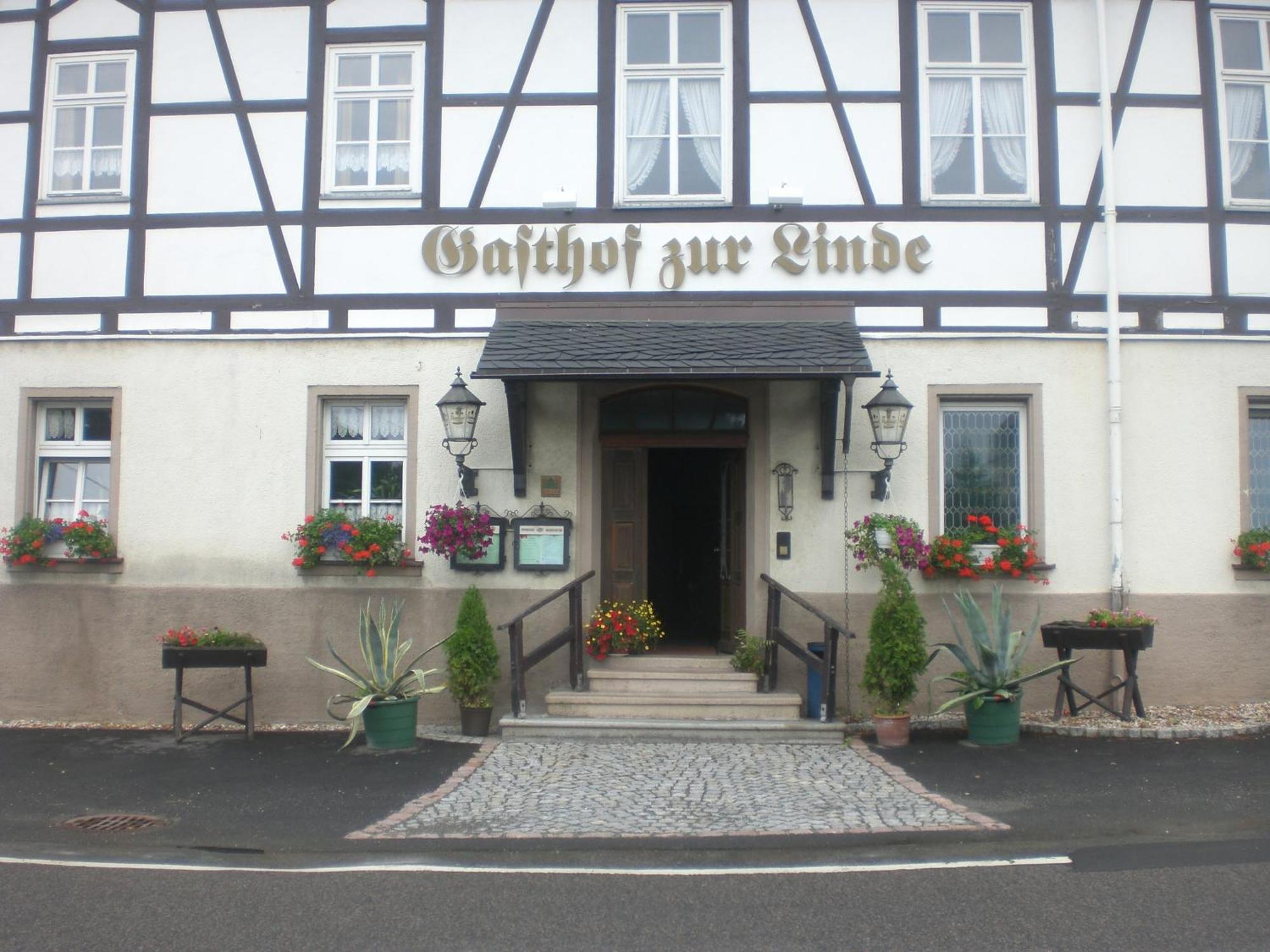 Hotel Gasthof Zur Linde Weissbach  Exterior foto