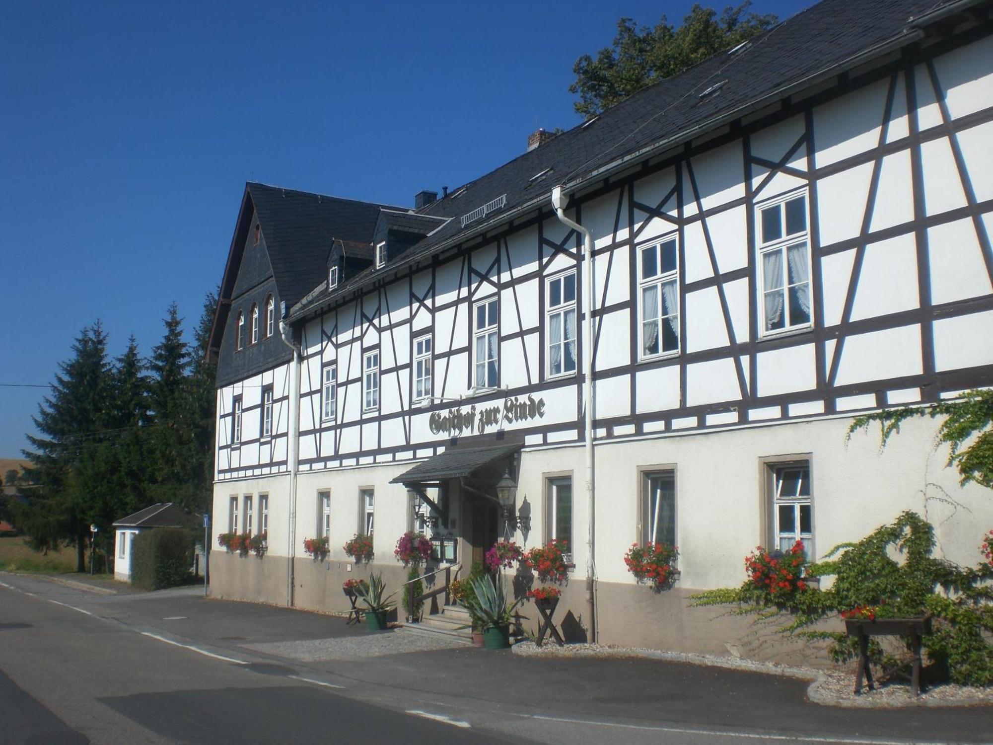 Hotel Gasthof Zur Linde Weissbach  Exterior foto