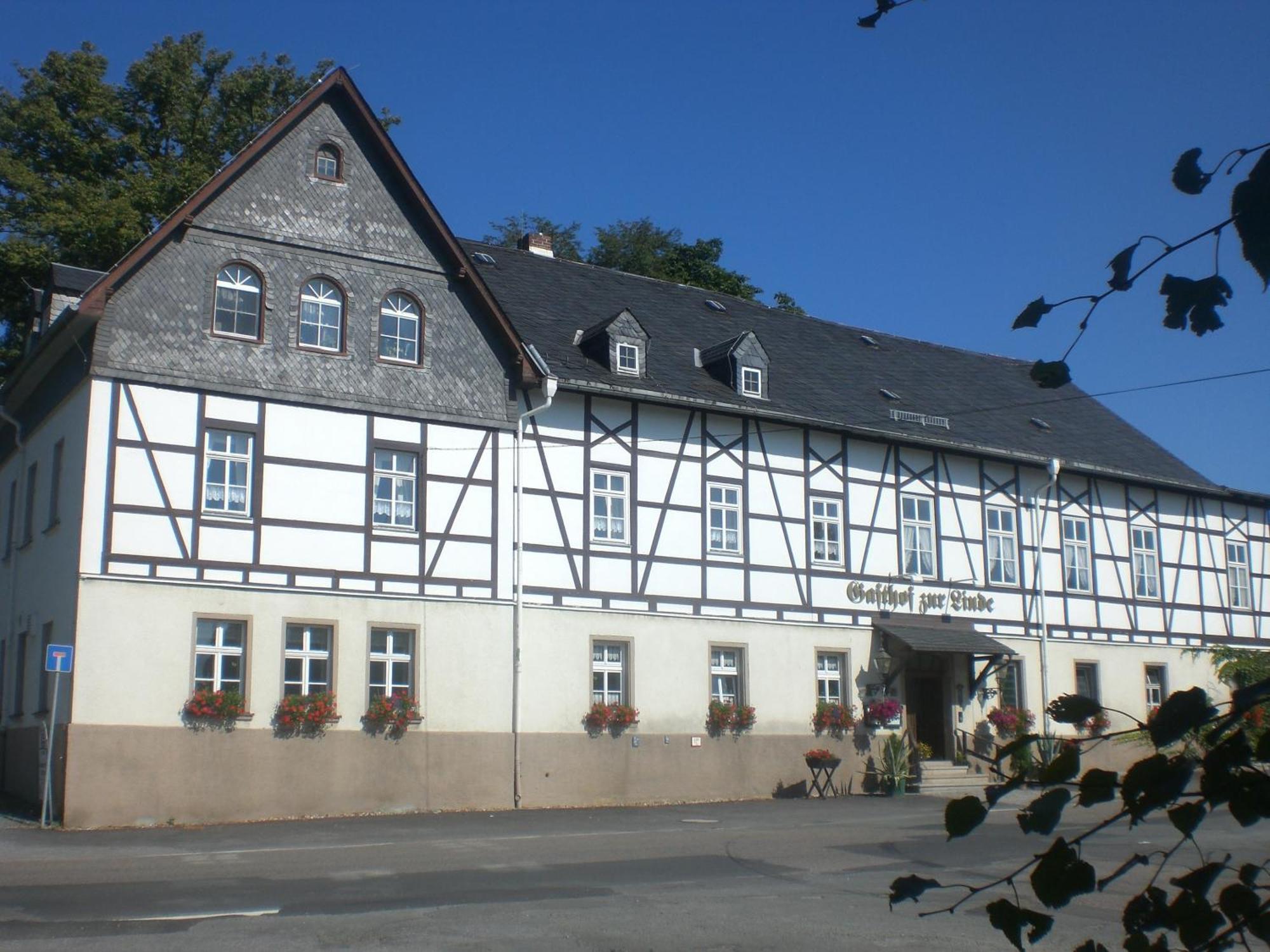 Hotel Gasthof Zur Linde Weissbach  Exterior foto